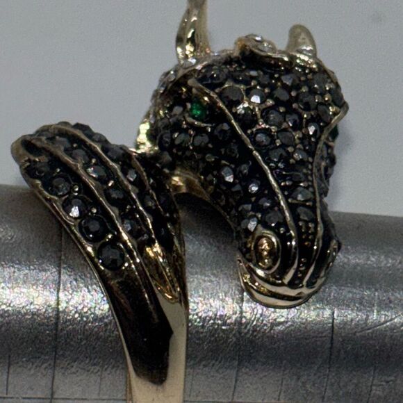 Vtg OPC CN wrap horse ring black stones Sz 8.5 gold 3D equestrian - Picture 2 of 10